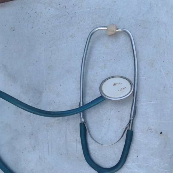 Classic Blue Stethoscope - Picture 2 of 2